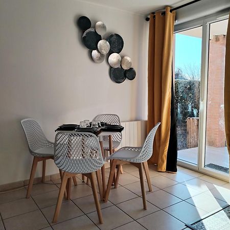 T2 Spacieux Tres Bien Place Gagnac-sur-Garonne Exterior foto